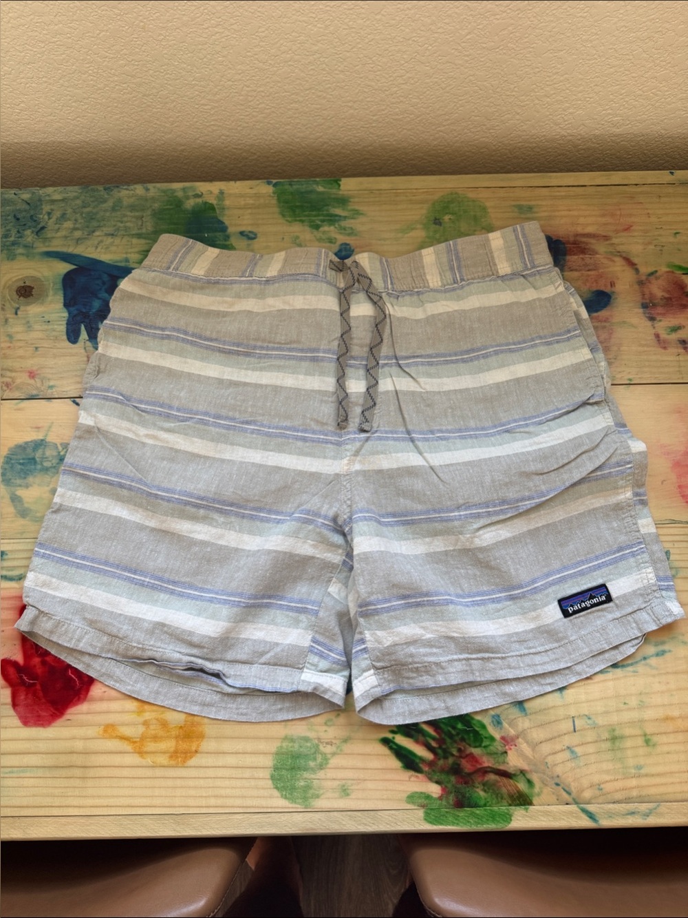 Patagonia Men's Light Gray Striped Drawstring Shorts